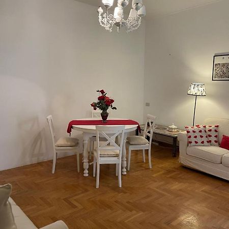 Elegant Apt-Typical Roman Palazzina Pz Alessandria Luaran gambar