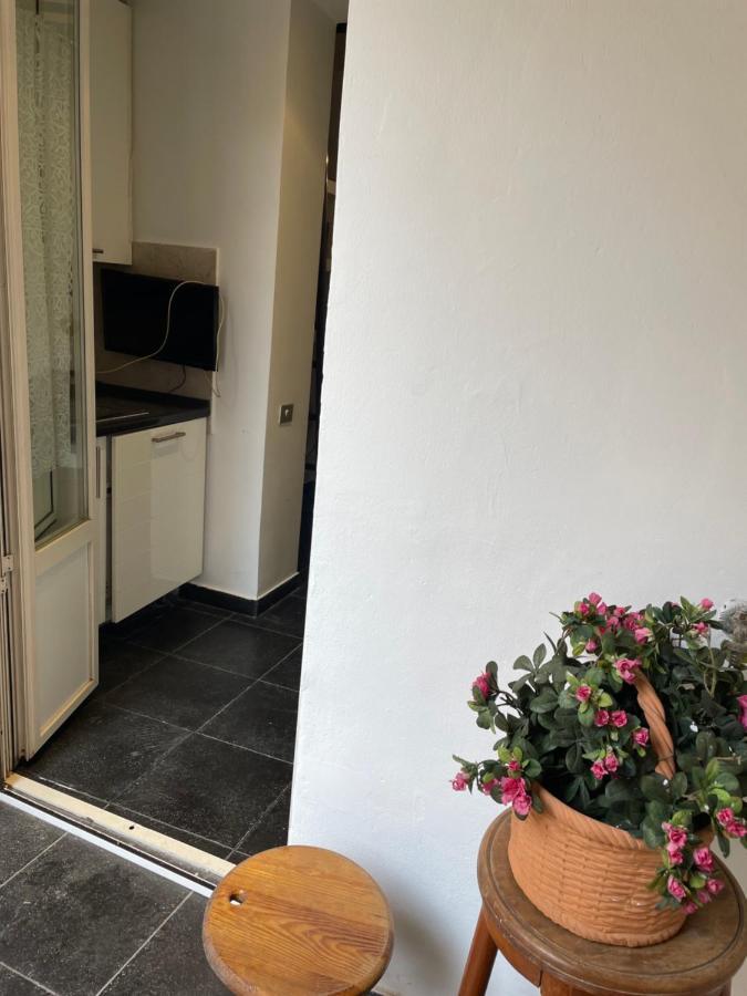 Elegant Apt-Typical Roman Palazzina Pz Alessandria Luaran gambar