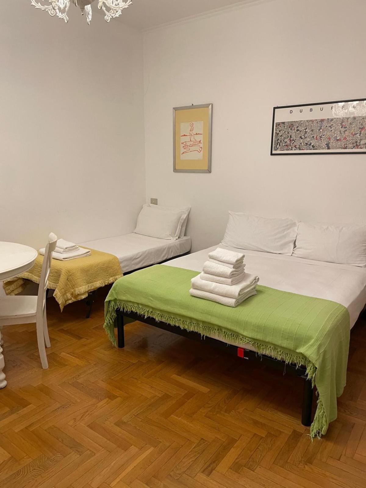 Elegant Apt-Typical Roman Palazzina Pz Alessandria Luaran gambar